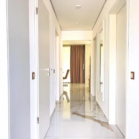 Luxury In I Almadi Lux Iv - Velvet Oak *