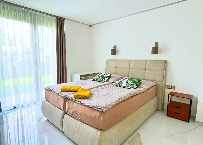 Apartament Luxury In I Almadi Lux Iv - Velvet Oak *